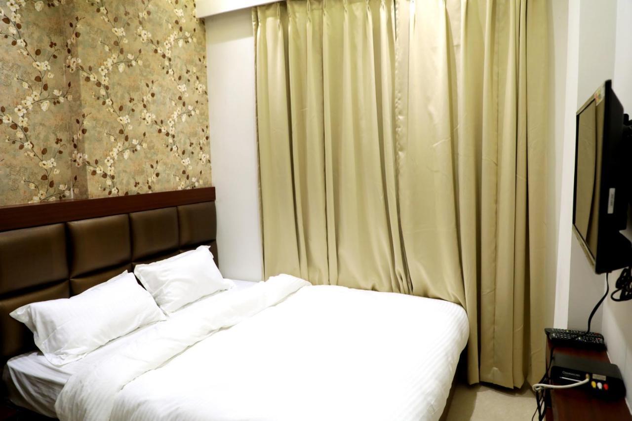 Hotel Golden Crown 2*
